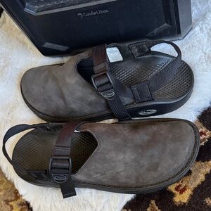 Chaco woman’s Sandals size 9